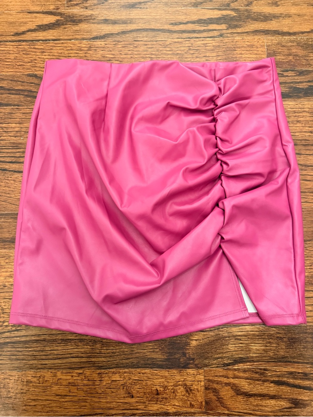 NWT Windsor Ruched Pink Pleather Mini Skirt ~ Size